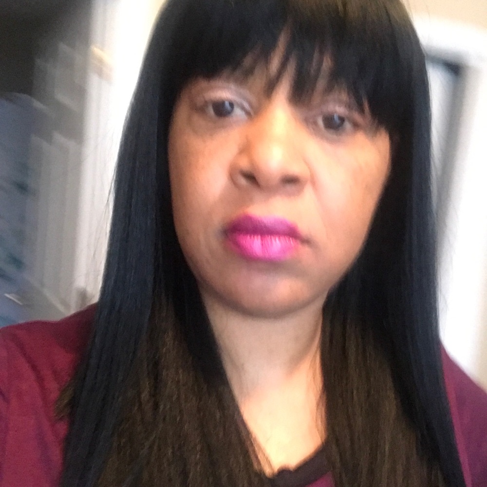 Meet your Posher, Tiffany